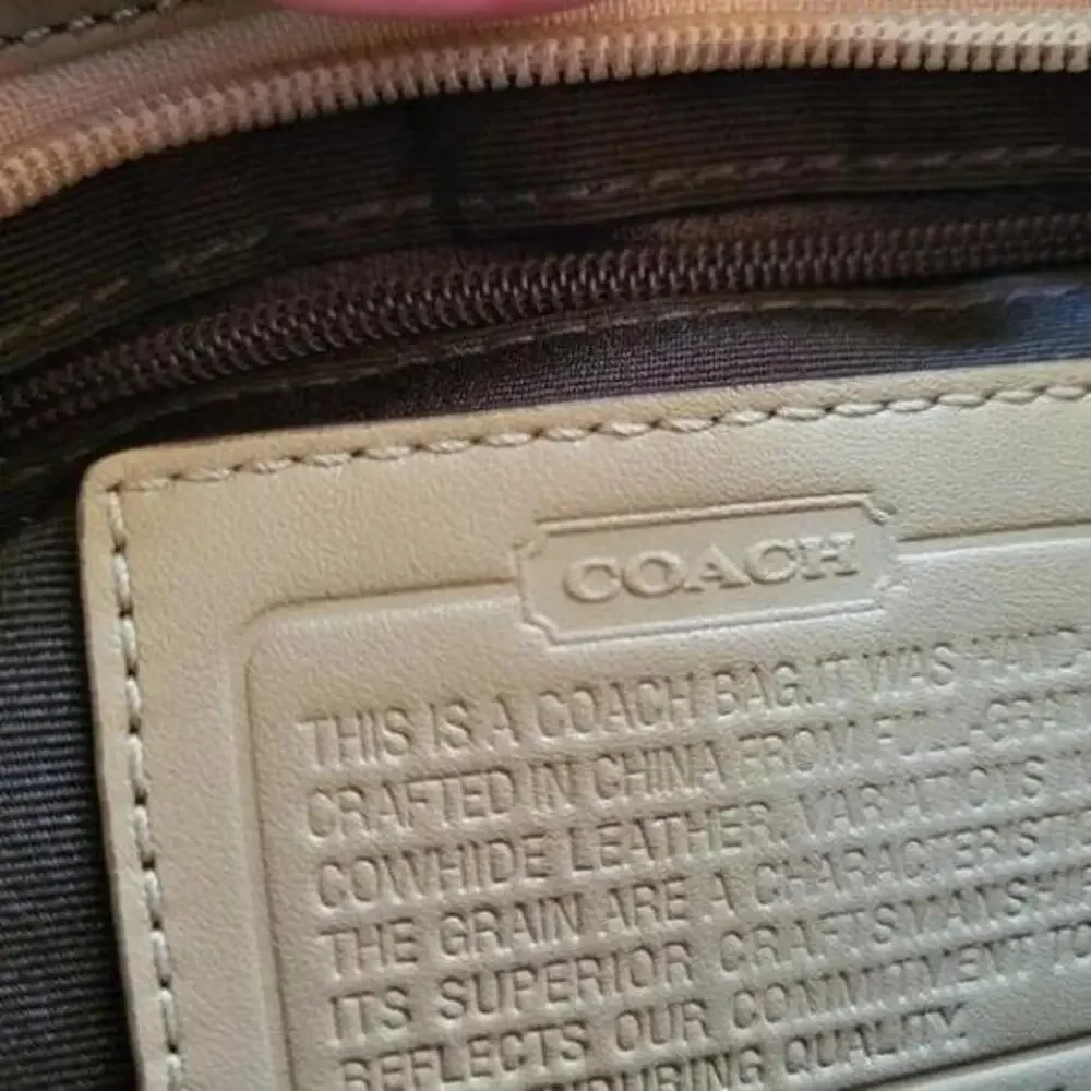 Authentic Coach‎ Wristlet/Clutch, Butter Yellow Leather
